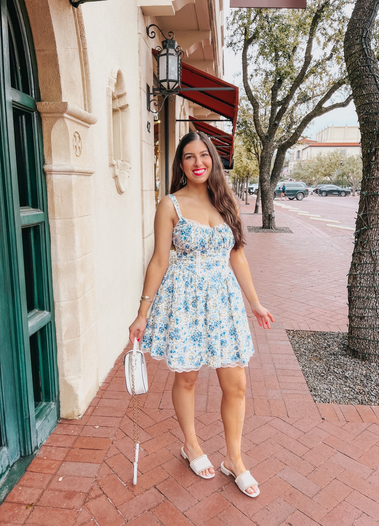 Floral Corset style dress from Target Style 🩵💙 Beautiful floral dress with blue and green floral details. Wearing size small. Shoes are Target Style too. 



#LTKTravel #LTKootd #LTKSeasonal