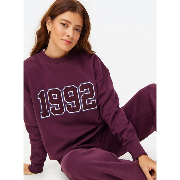 Buy Burgundy Sunday Morning 1992 Sweatshirt M | Hoodies and sweatshirts | Argos | argos.co.uk