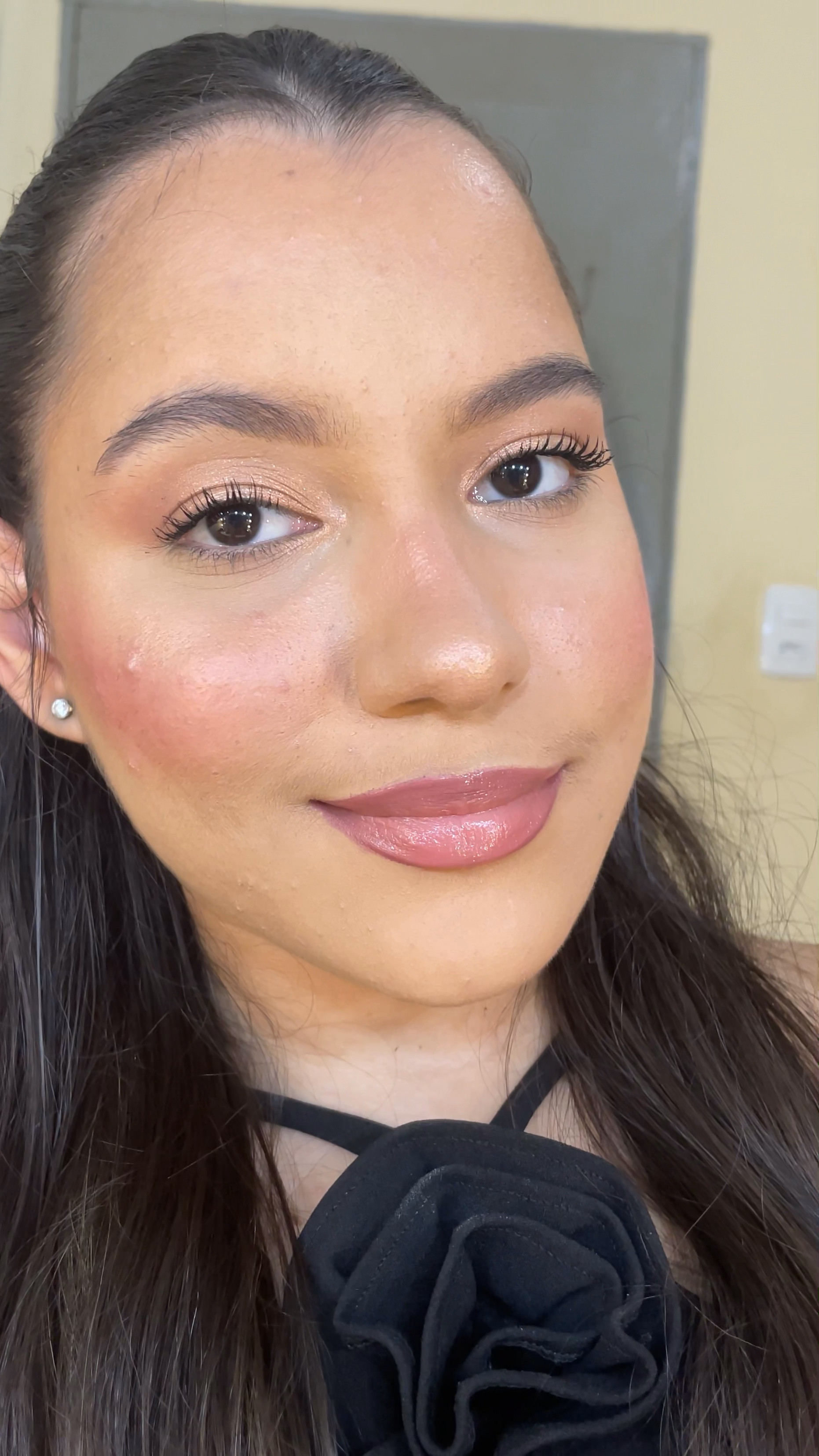 MAKE FÁCIL COM BRILHO🤍