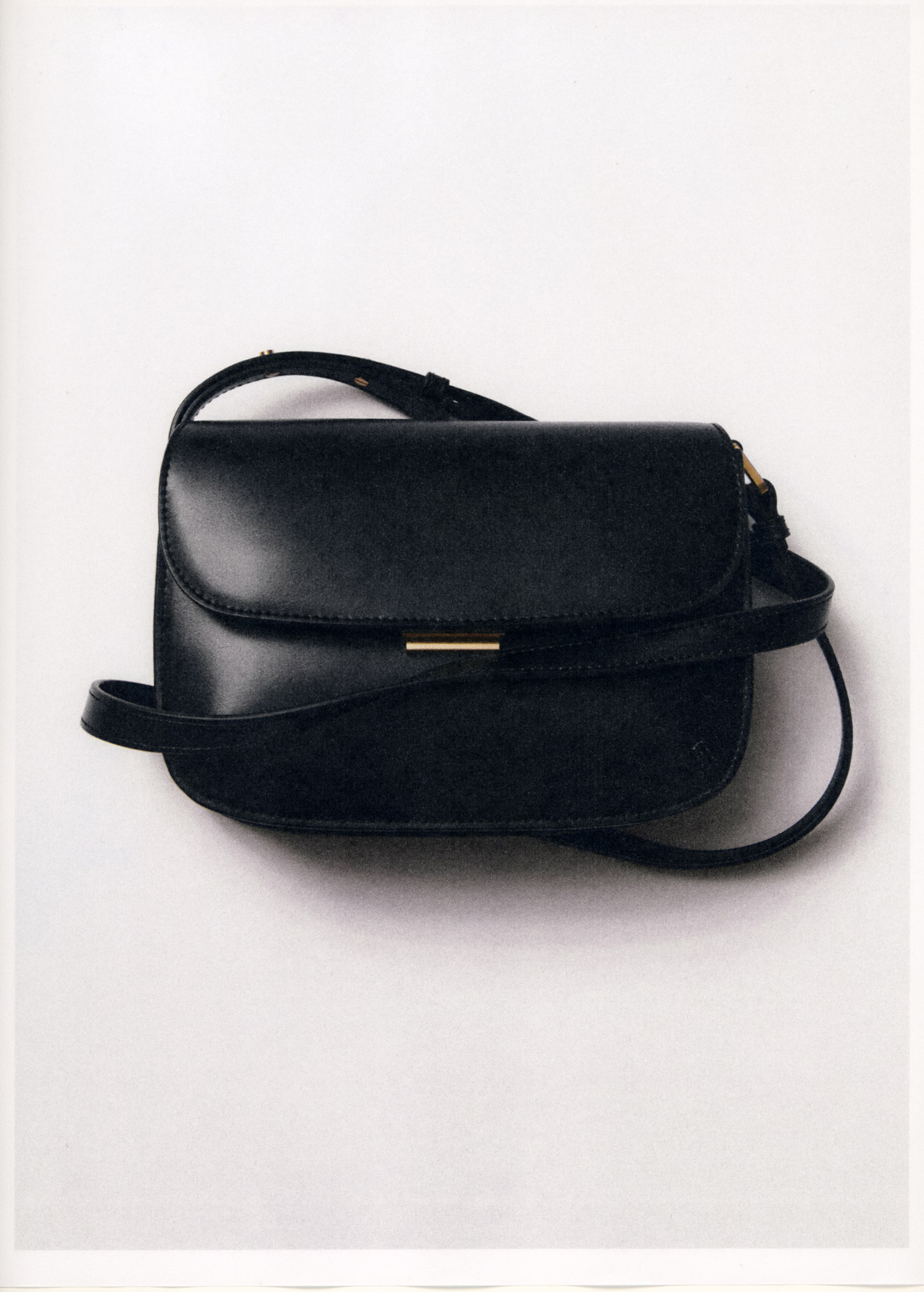 Crossbody bag with flap | Mango (US/MX/AU)