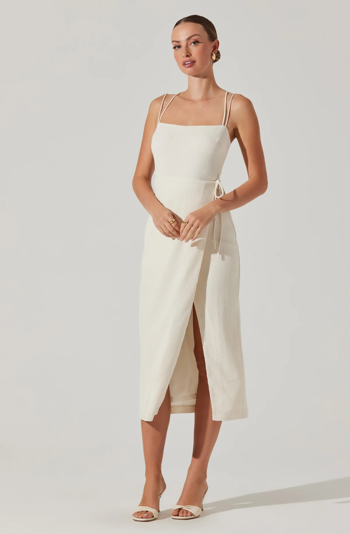 Brinda Wrap Midi Dress | ASTR The Label (US)