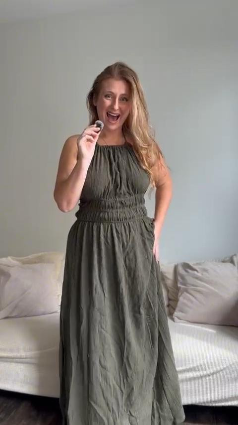 Bloat + compression friendly dress try-on from ASOS 🌸✨

Wedding guest dress, shirred dress, bandeau dress, tiered dress, summer dress, holiday dress, mid sized, bloat friendly, compression friendly

#LTKuk #LTKsummer #LTKdresses