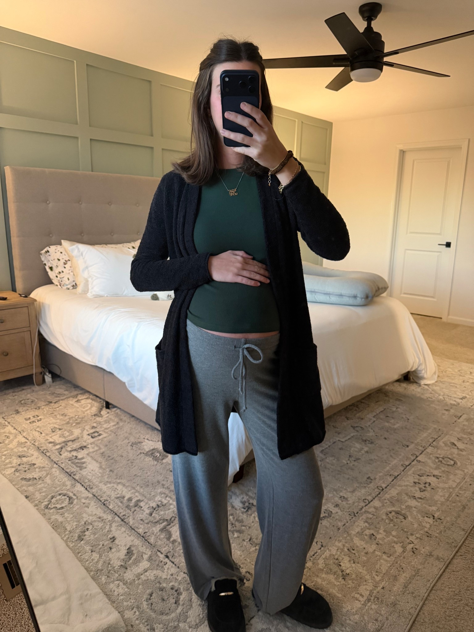 Comfy outfit for a gloomy day 🩶

tshirt: small
pants: small
sweater: small, from last year linked similar 
shoes: sized up one size 

#LTKootd #LTKgrwm #LTKHoliday