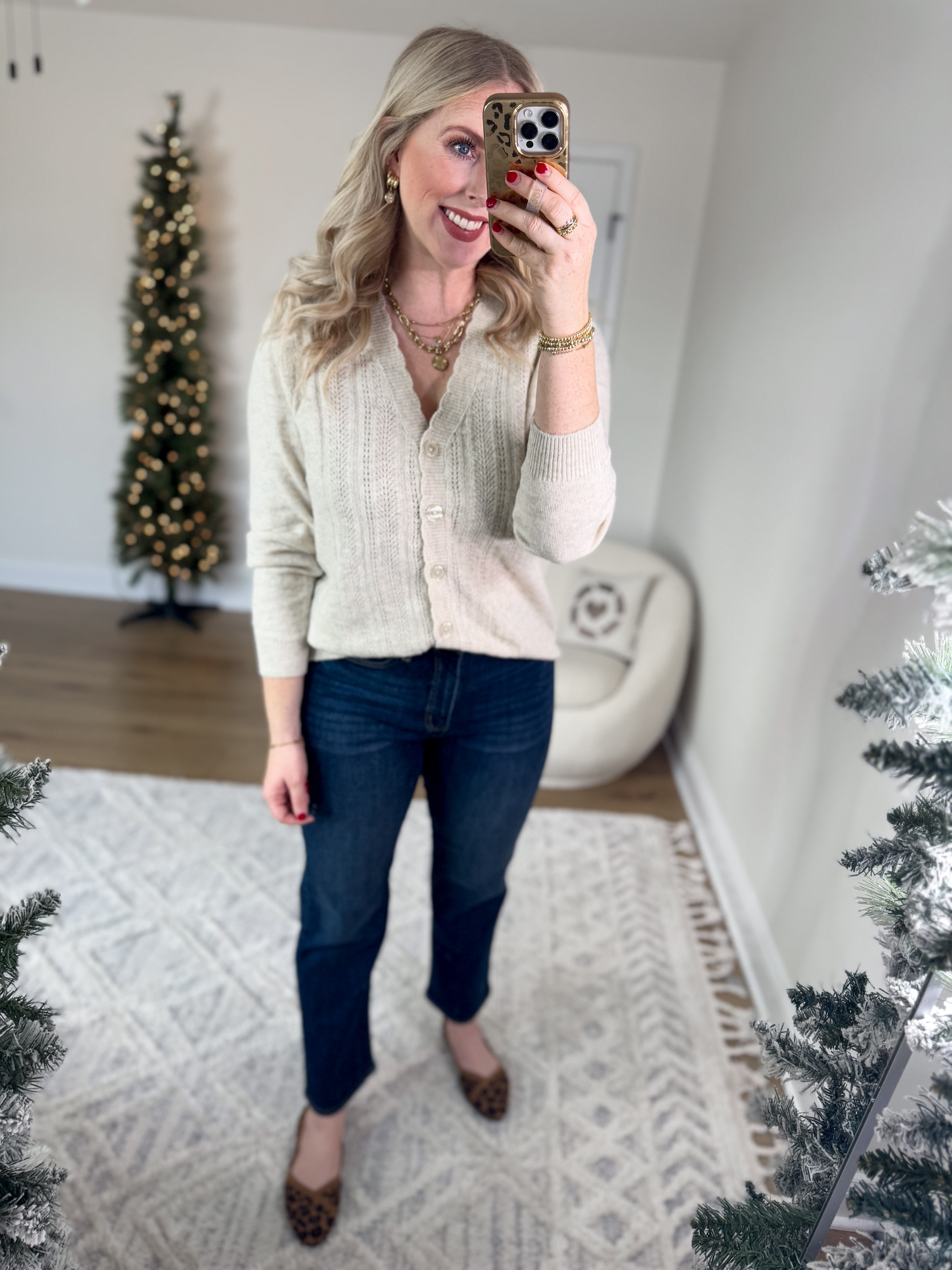 Weekend Walmart Wins try on
Scallop edge cardigan- medium 
Jeans- if between, go down 

#LTKFindsUnder50 #LTKSaleAlert #LTKSeasonal