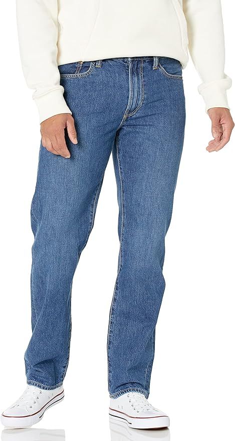 GAP Men's Straight Fit Denim Jeans | Amazon (US)