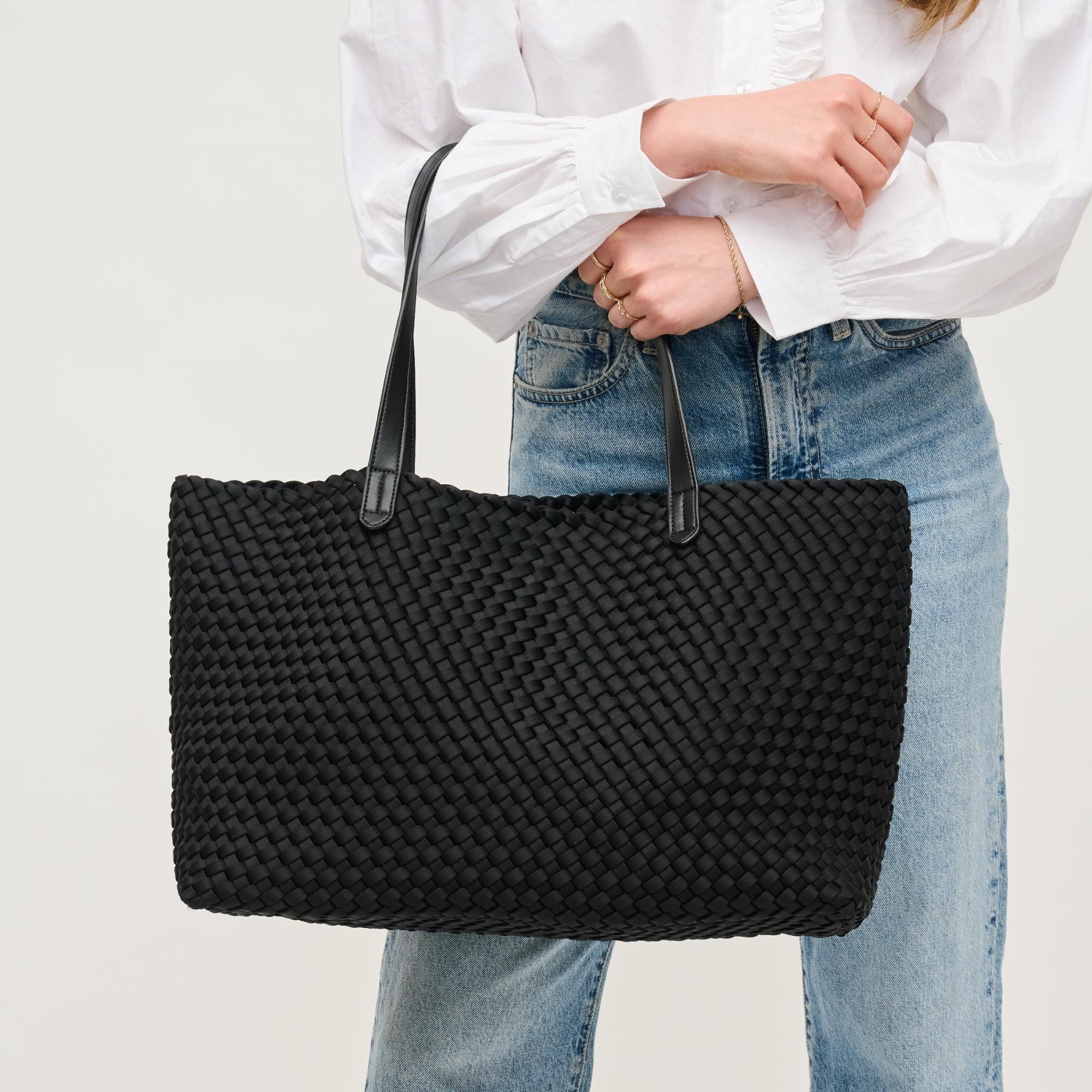 Evie Tote | Urban Expressions