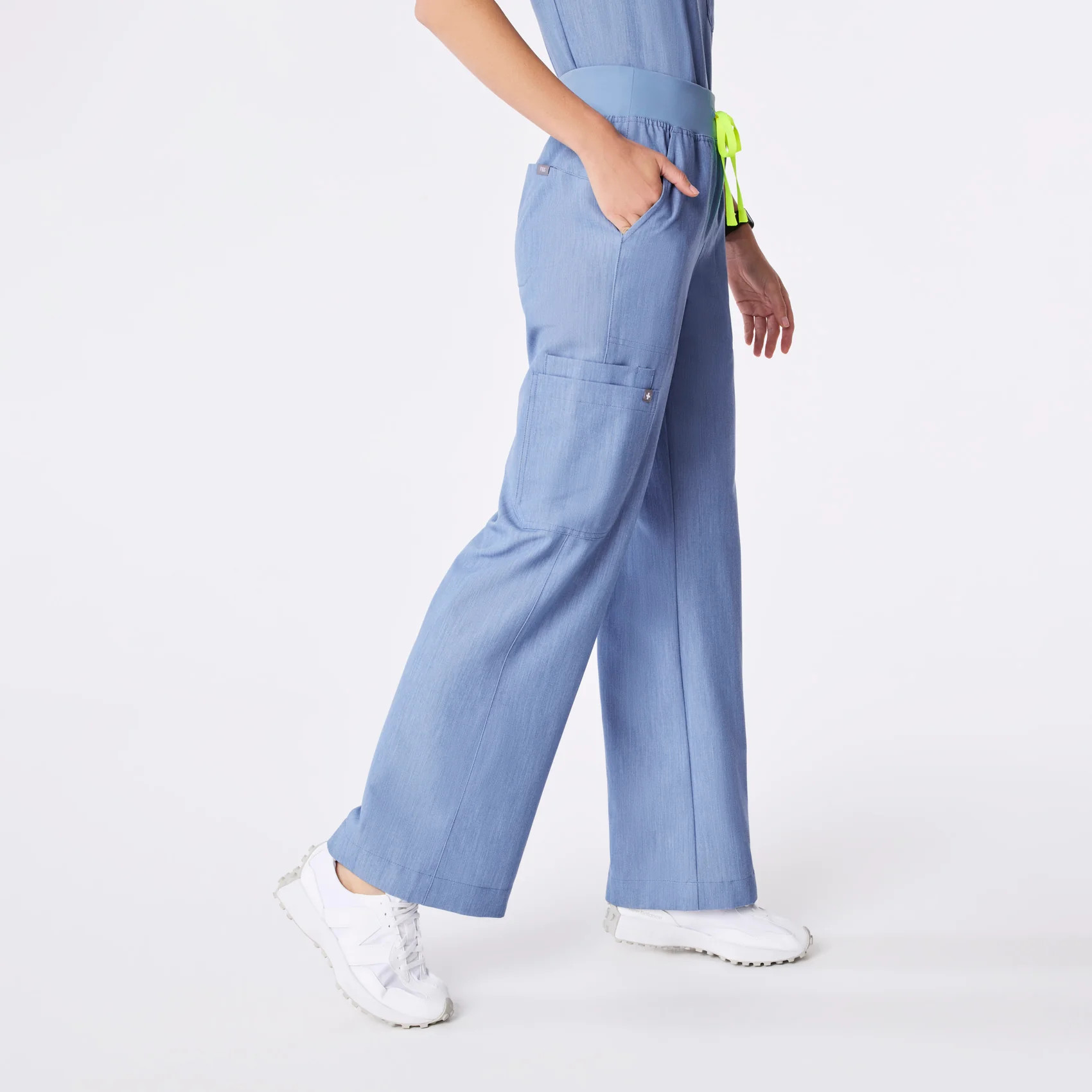 High Waisted Isabel Wide Leg Scrub Pants | FIGS
