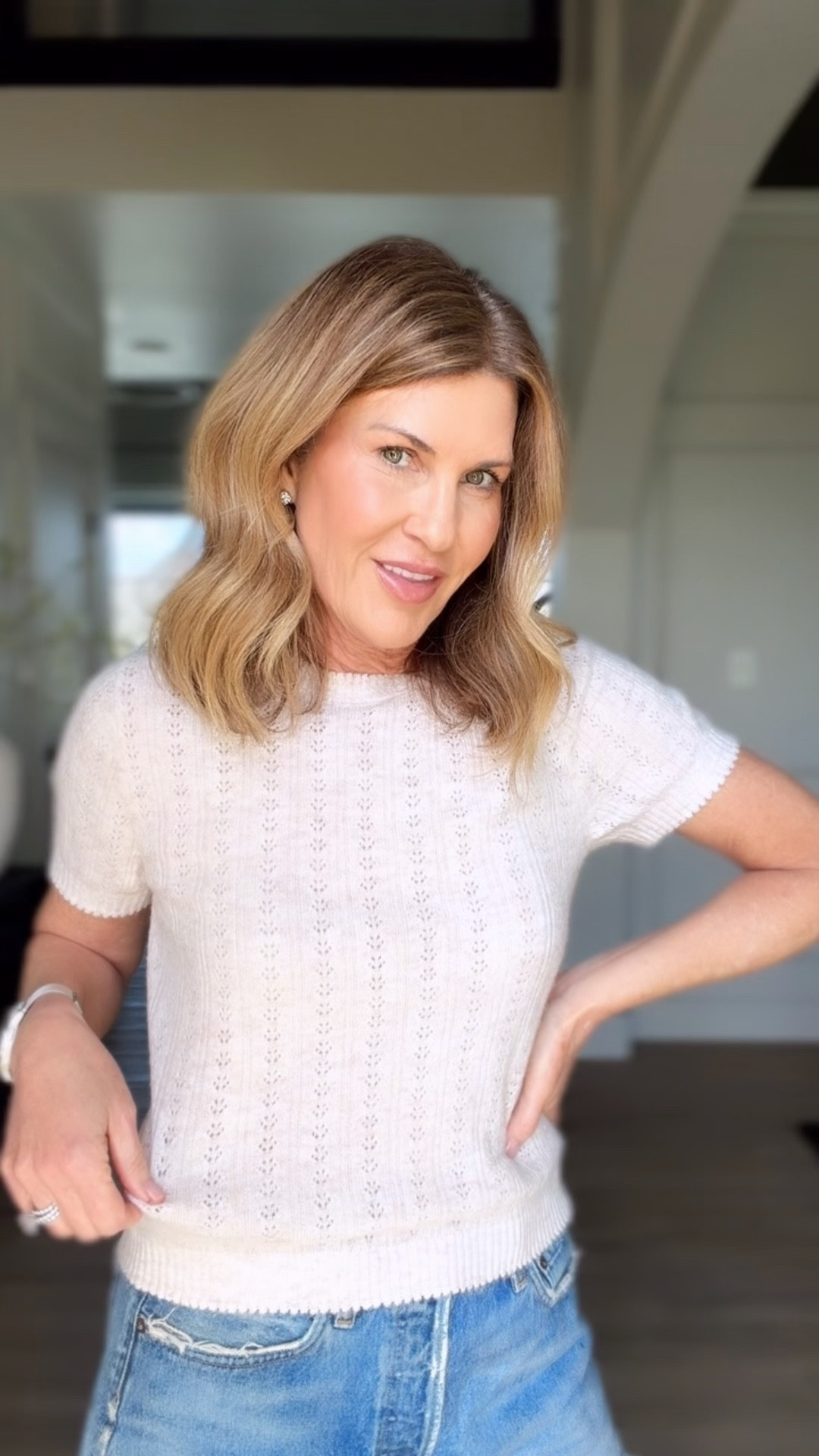 Cute crewneck sweater under $30
Not too thick not too thin. 4 color options xs-4x
I recommend sizing up. I’m in a medium 

#LTKOver40