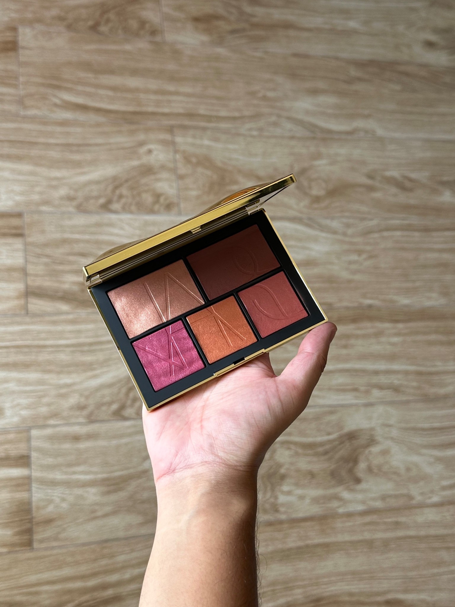 Você precisa dessa paleta! 👌🏼

#LTKsummer #LTKbrasil #LTKbeleza