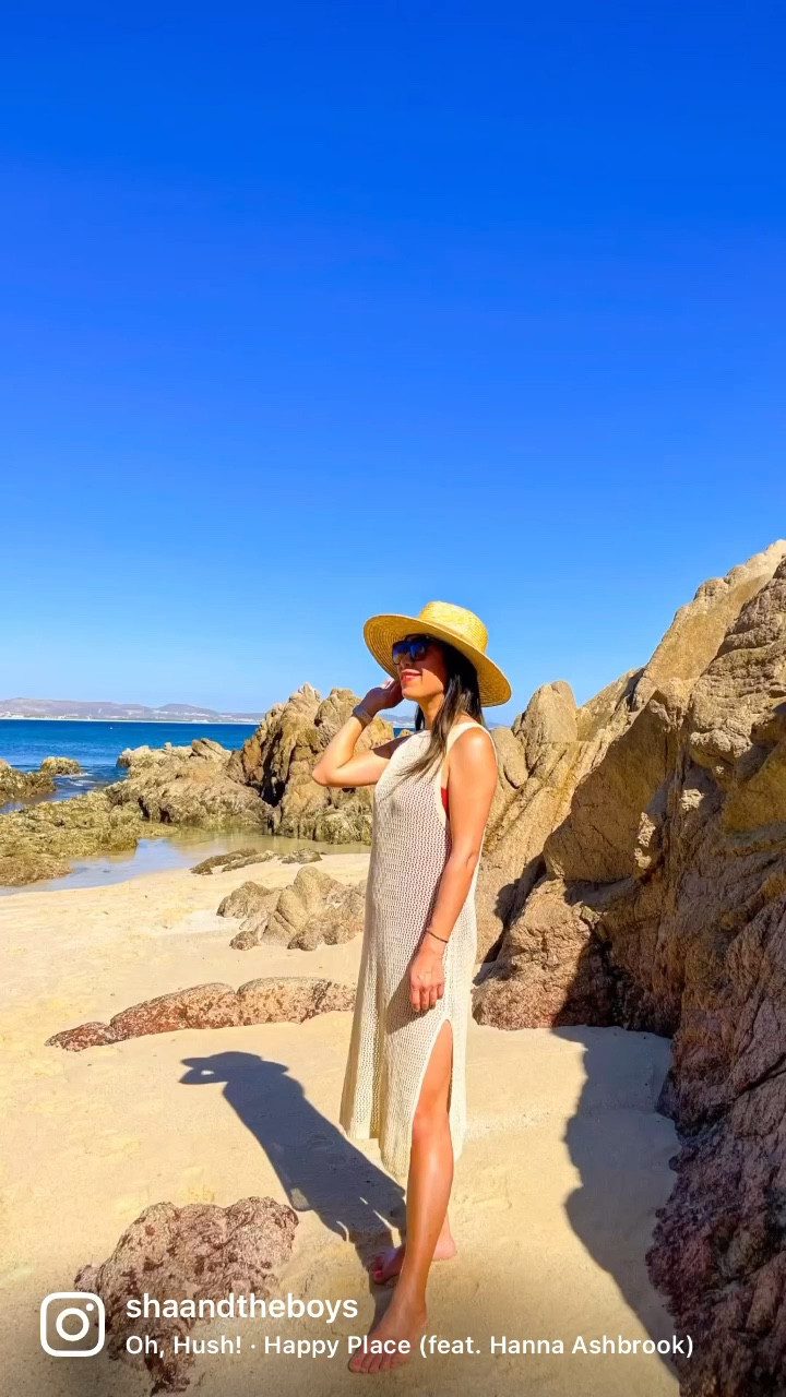 Vacation outfits 

#vacaystyle #vacationlooks #beachwear #swimwear

#LTKFind #LTKtravel #LTKswim