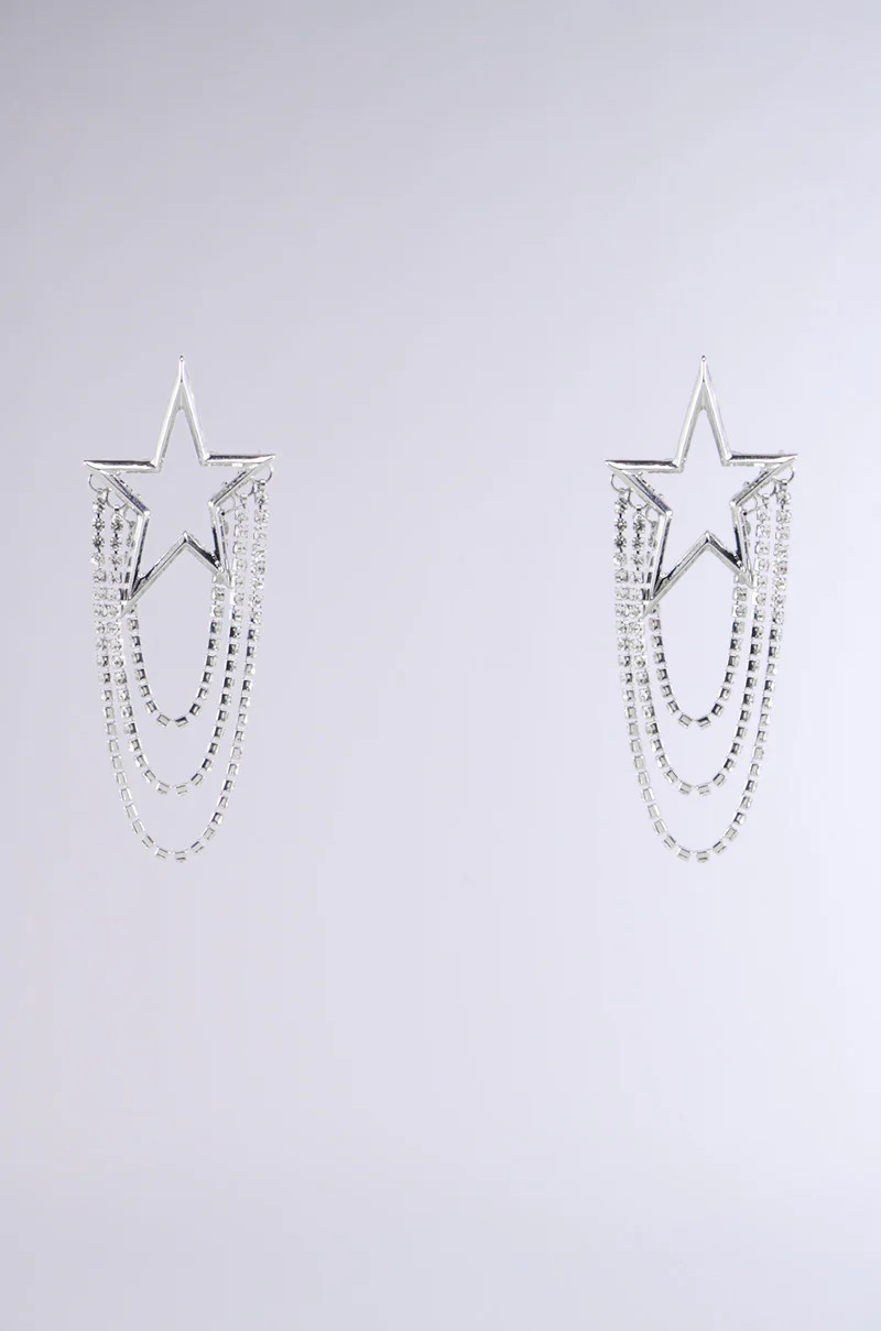 STAR GIRL EARRING | AKIRA