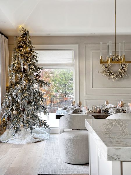 I am absolutely loving my Winter Wonderland dining room setup this year! Adding tinsel to my tree made ALL the difference.

#LTKhome #LTKSeasonal #LTKHoliday