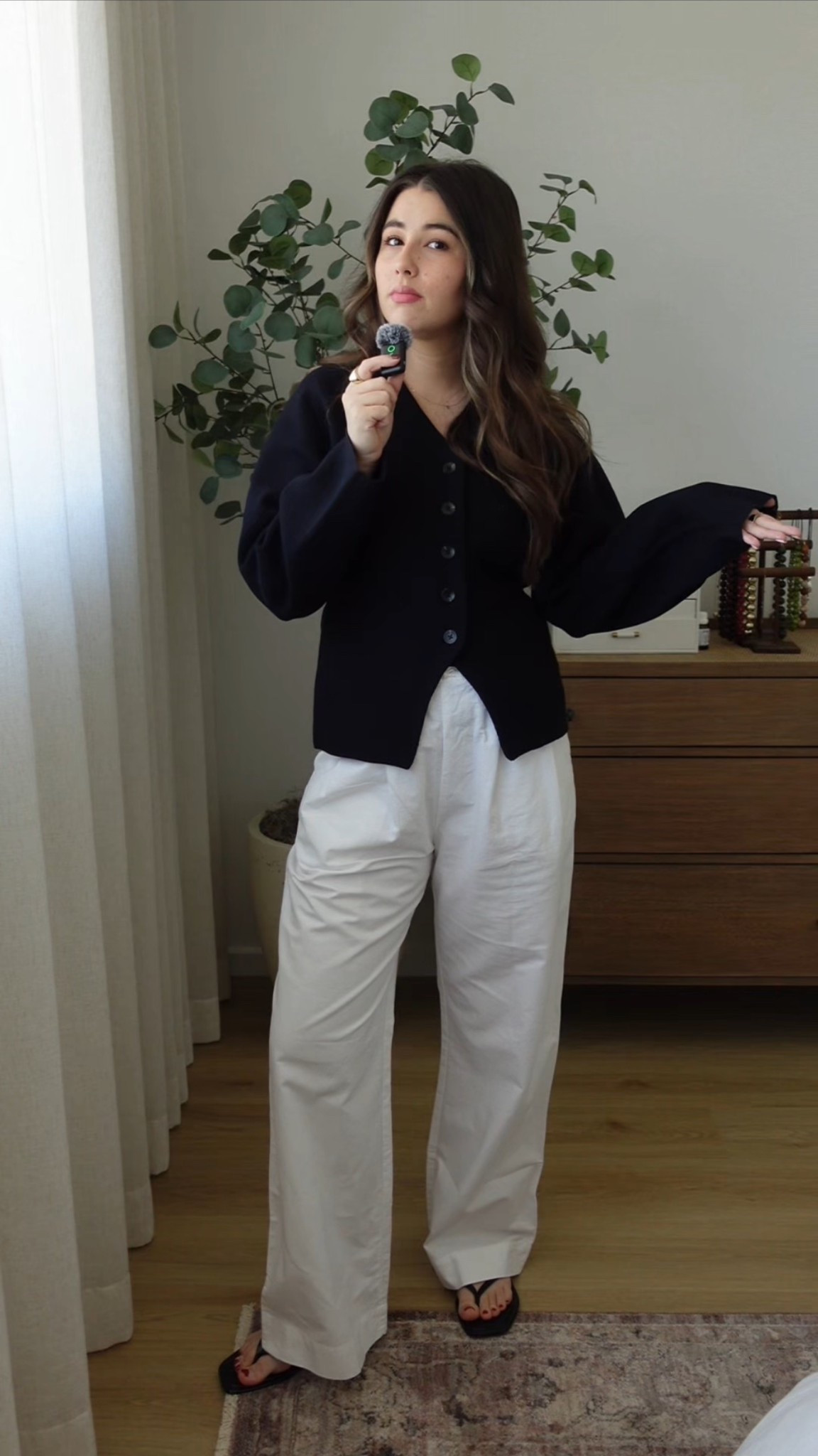 Mid “thoughts?” 😂

I’m wearing a size S and size 8 in the pants  

#LTKaustralia #LTKautumn