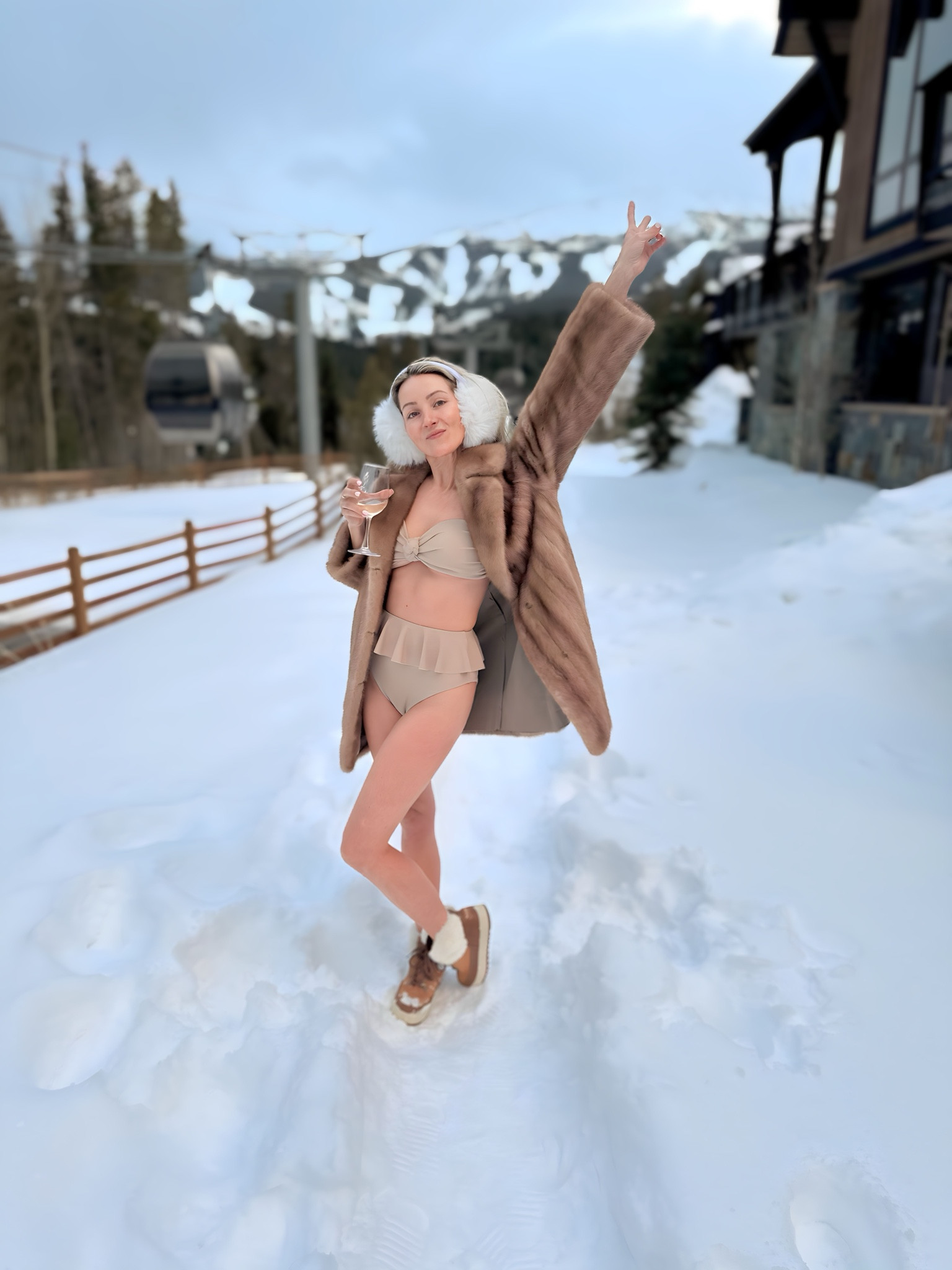 Mob wife vibe
Apres ski 
Swim
Ear muffs 