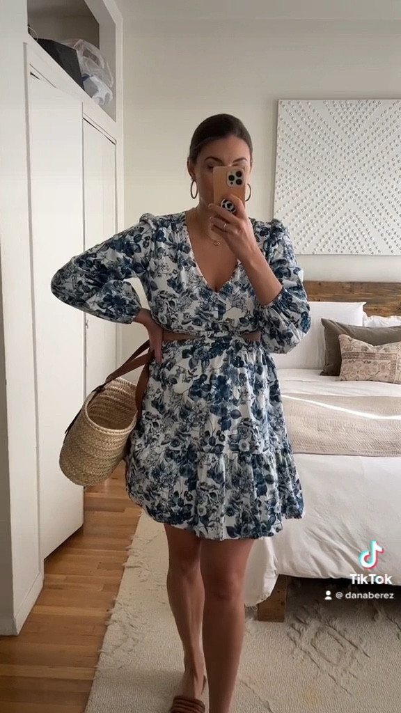 Amazon dress size L

Amazon mini dress, amazon spring dress, amazon finds, vacation outfits, vacation dress

#LTKFind #LTKU #LTKSeasonal