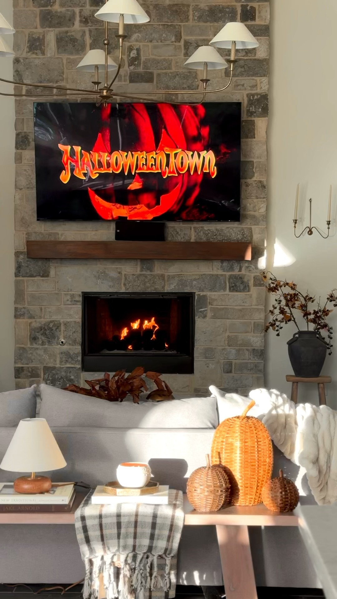 Cozy season in the living room 🍂🤎

#LTKHome #LTKstorytime #LTKSeasonal