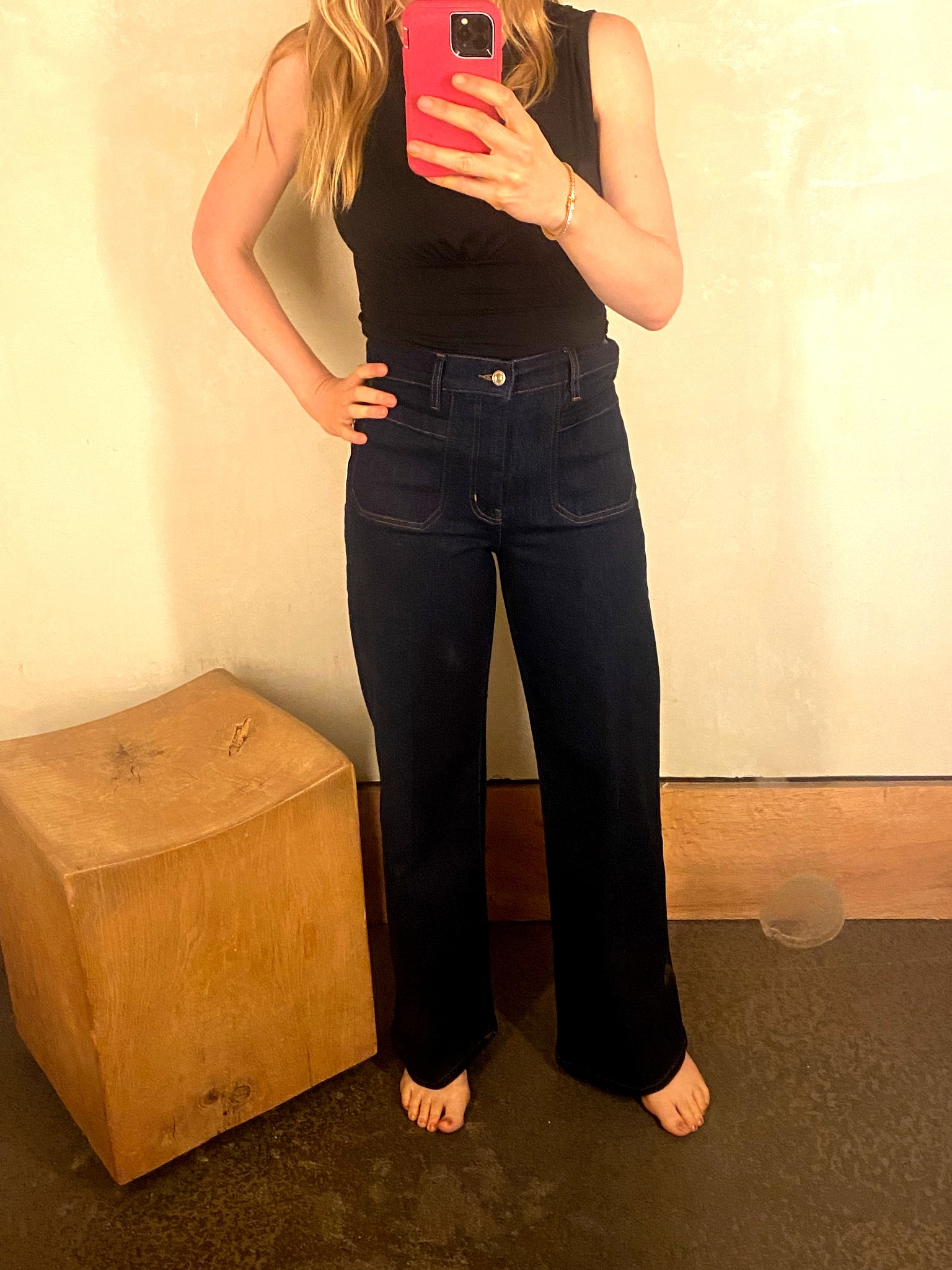 Love these high waisted jeans! Size 28
Black top is size small

Frame jeans, high waisted jeans, high waisted wide leg jeans dark denim jeans, classy jeans. 

#LTKU #LTKFindsUnder100 #LTKStyleTip