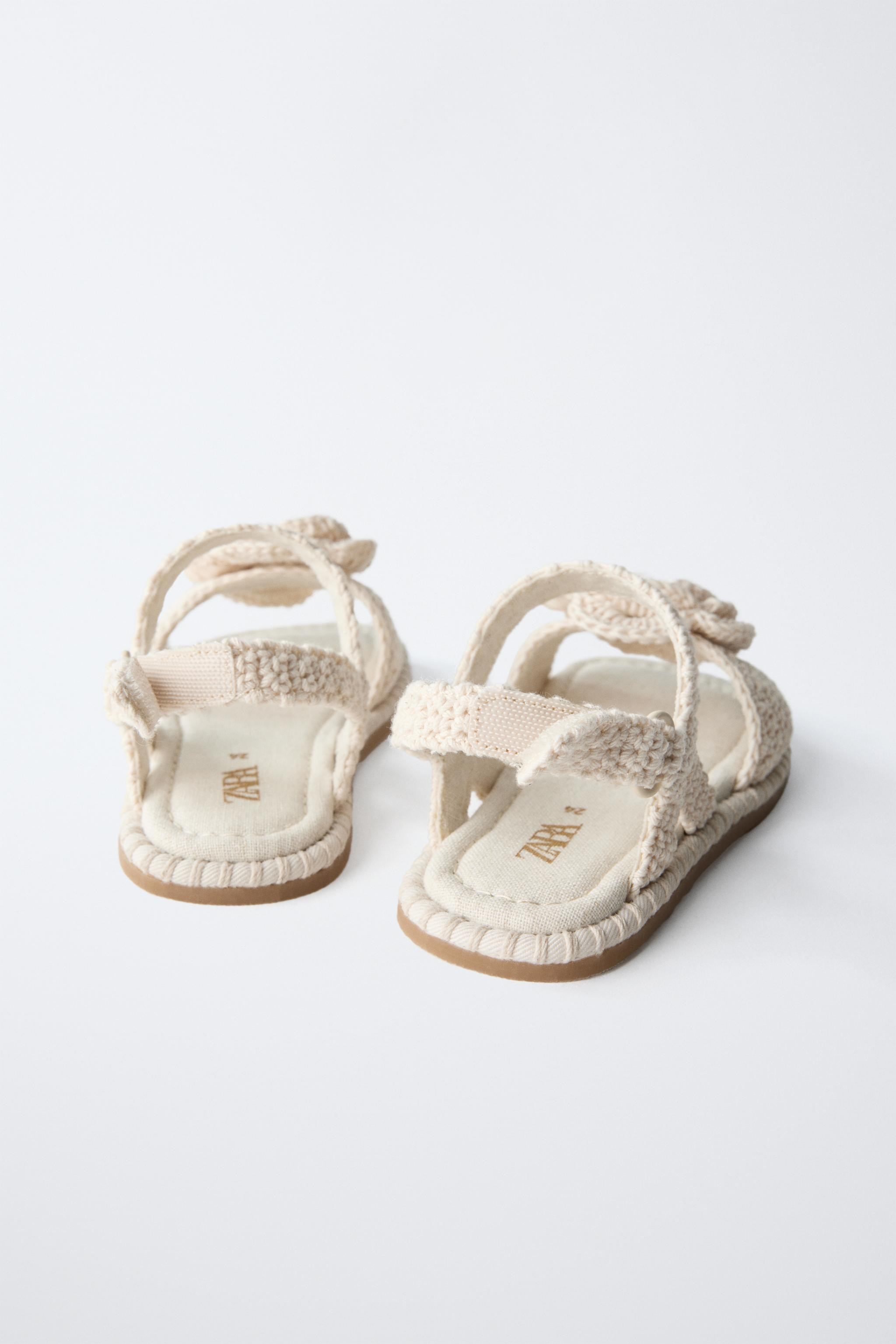 CROCHET FLOWER SANDALS | Zara UK