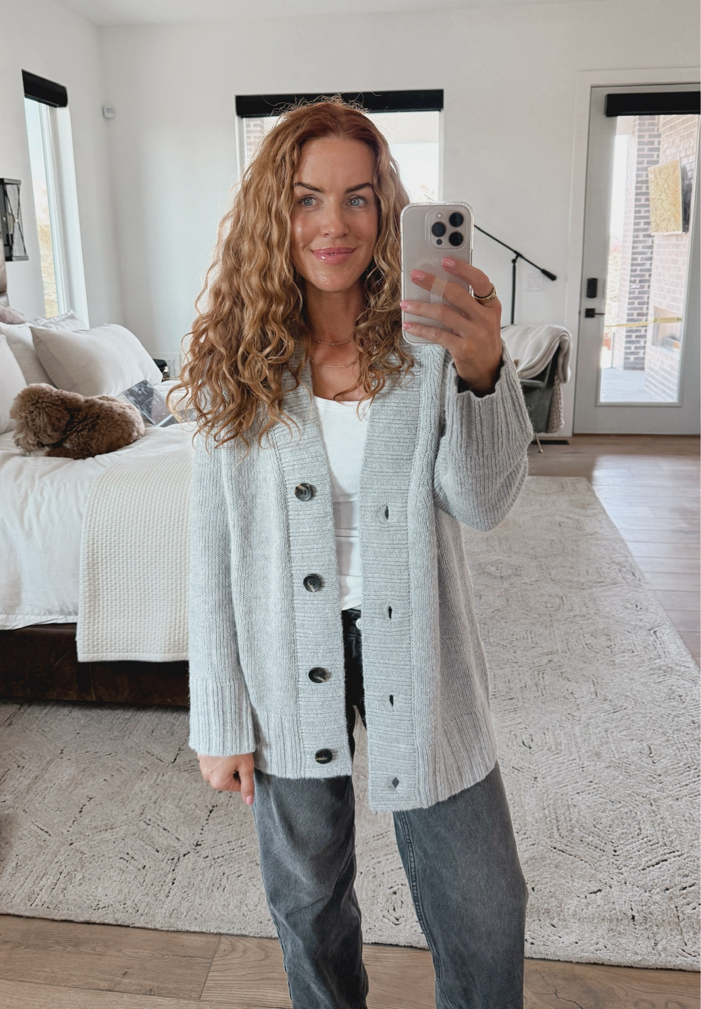 Hello cute oversized cardigan! So soft and cozy. I’m in my true size small. @walmartfashion #walmartpartner #walmartfashion