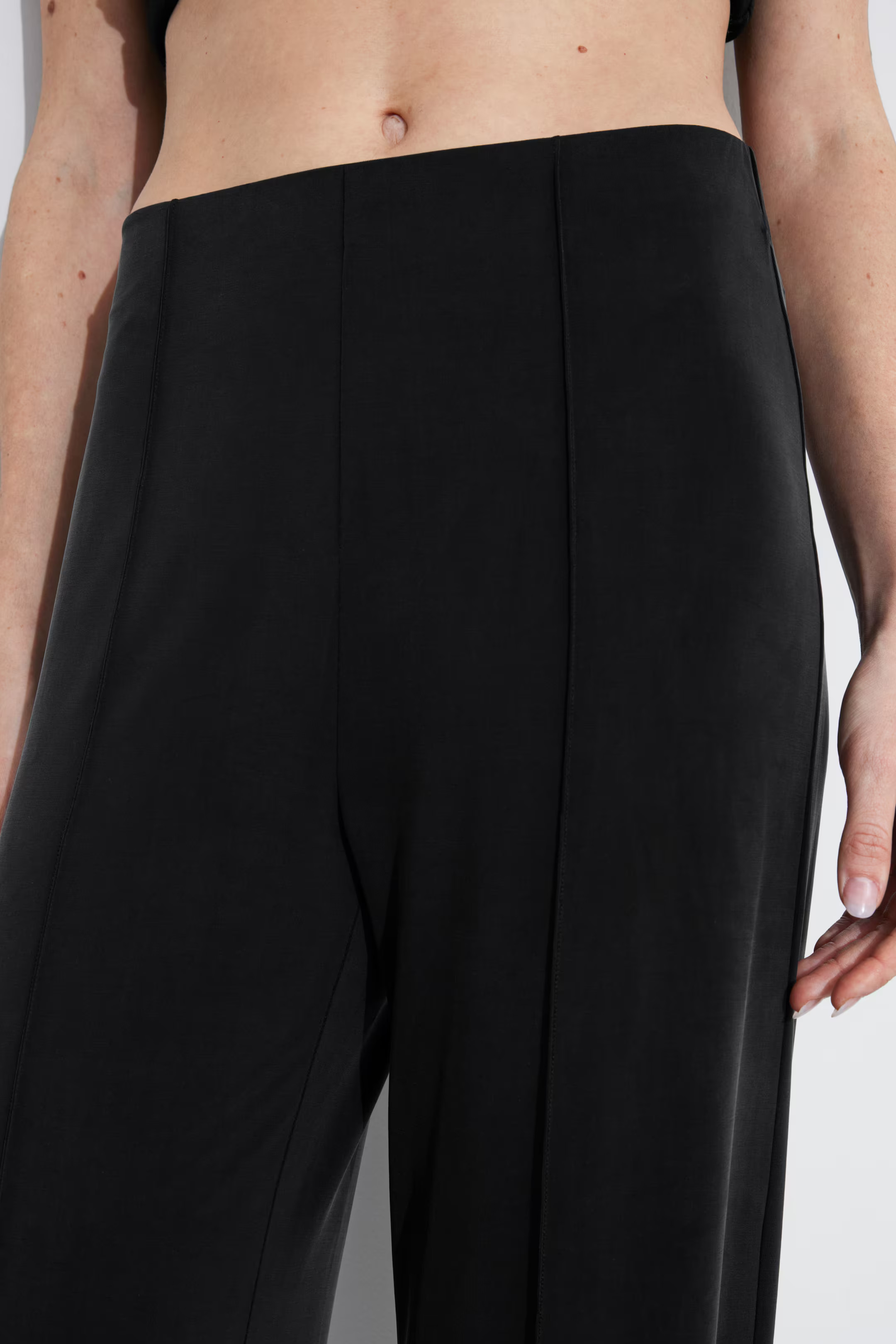 Cupro Pin Tuck Trousers | H&M (UK, MY, IN, SG, PH, TW, HK)
