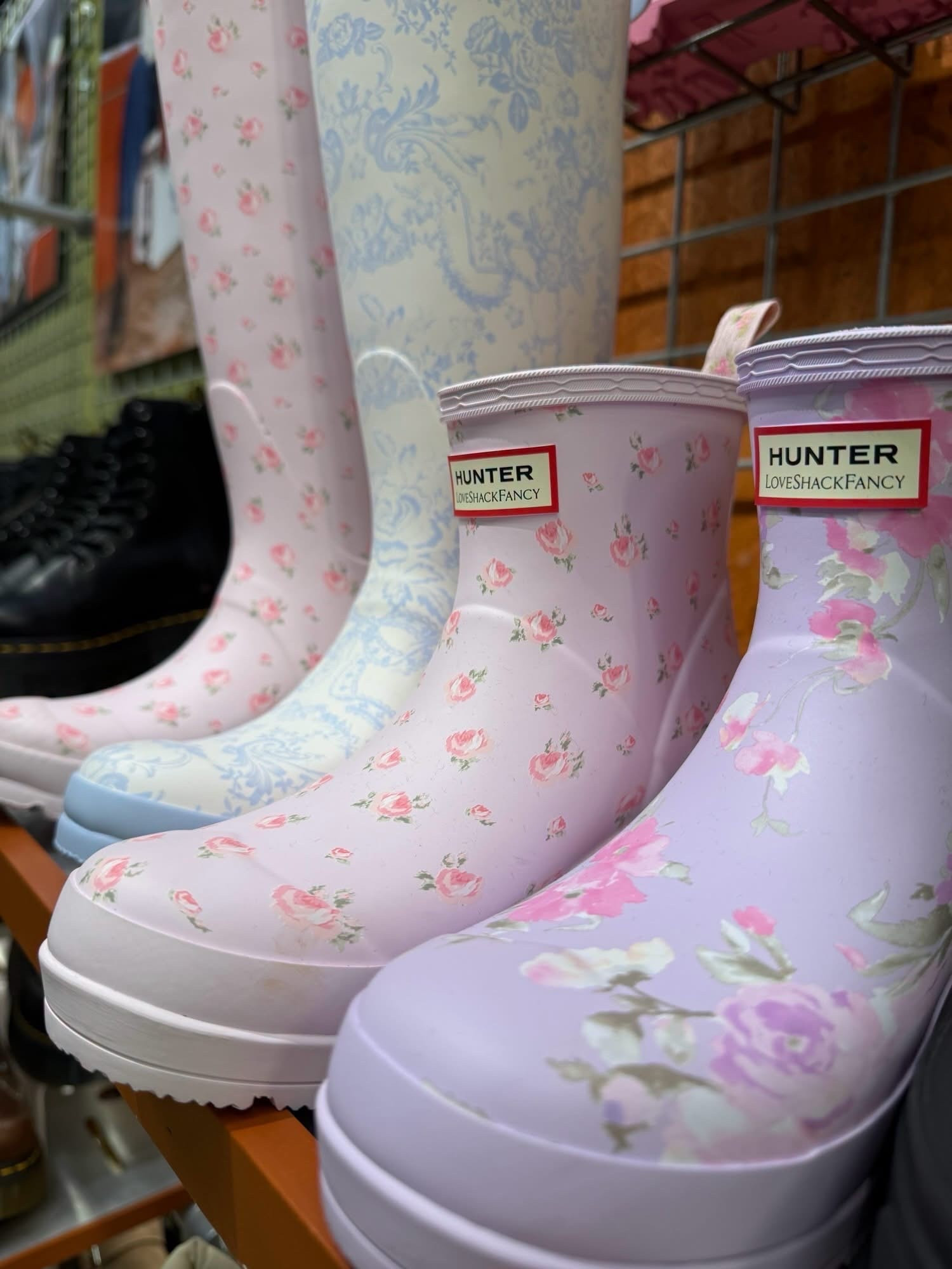 On sale! I spotted these IN PERSON and freaked out! 

Free shipping and these would be a perfect holiday gift if you pack them away! I’m pretty sure these will be sold out by tomorrow at this price 🙌🙌￼￼ Love the short ones! Hadley is obsessed with anything from this brand!

#LTKootd #LTKSaleAlert #LTKSeasonal
