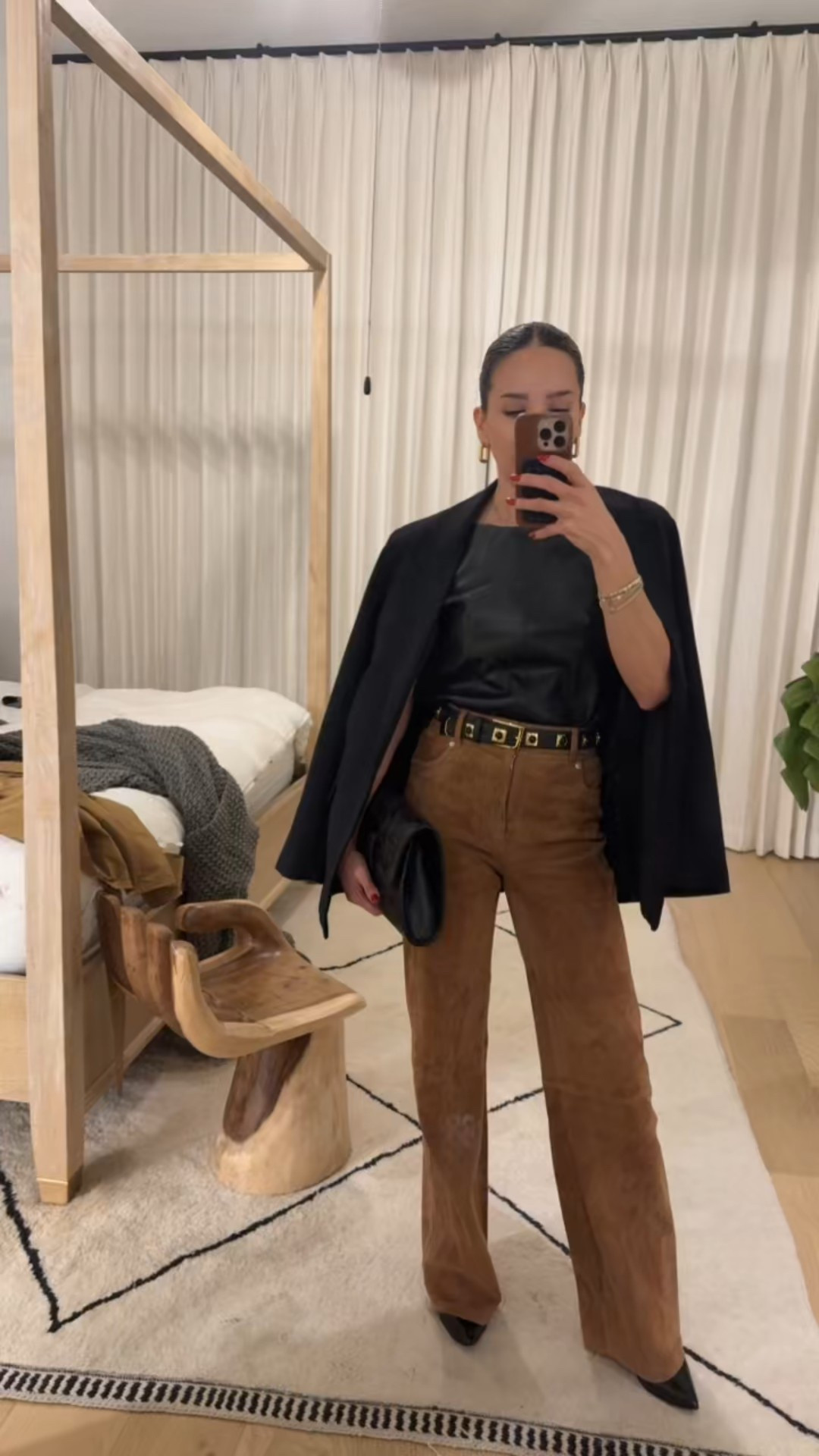 Leather 🤝 suede

#LTKootd #LTKPetite