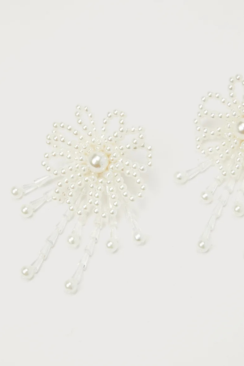 Endless Luxury White Beaded Pearl Flower Statement Earrings | Lulus