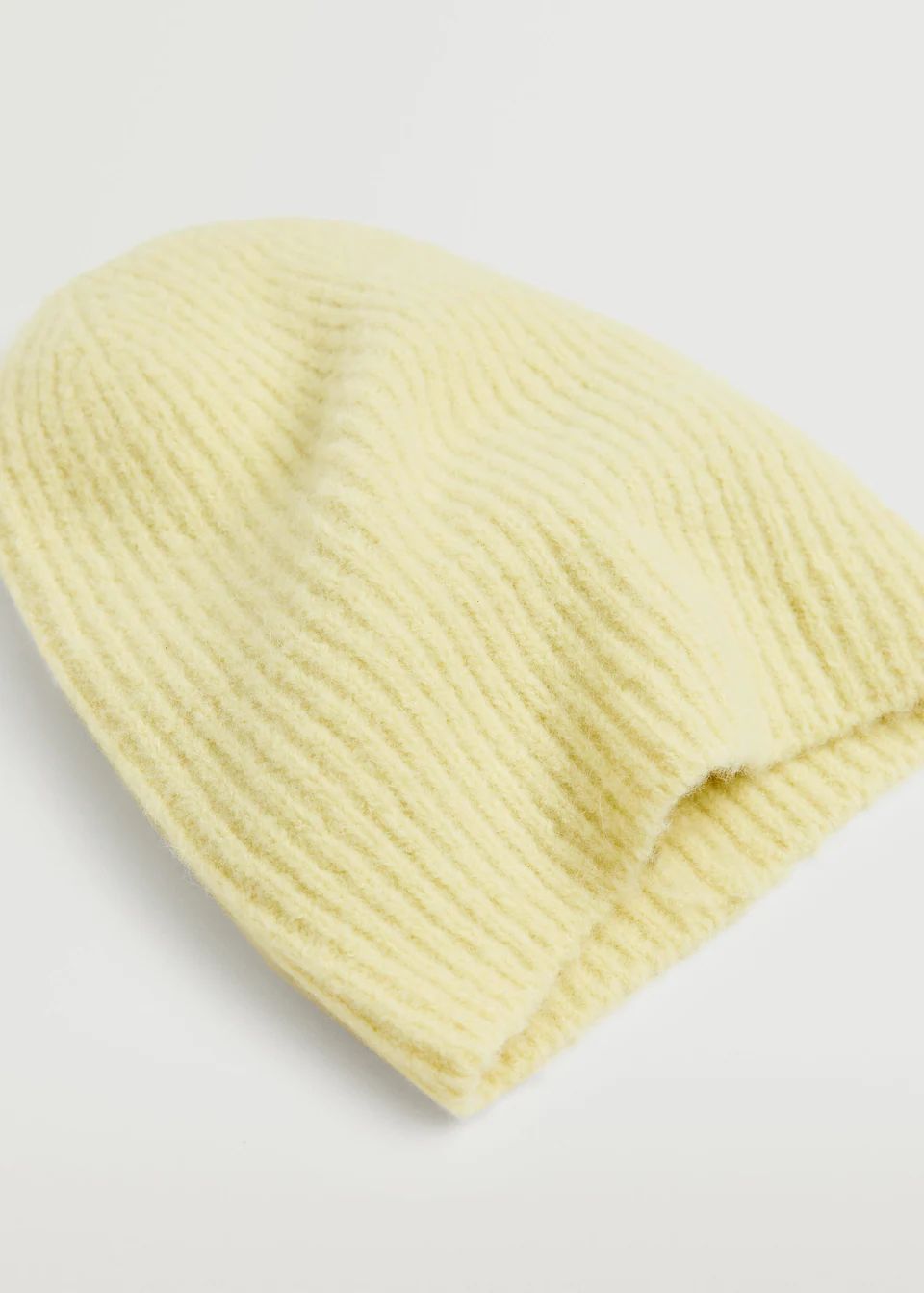 Search: beanie (2) | Mango USA | MANGO (US)