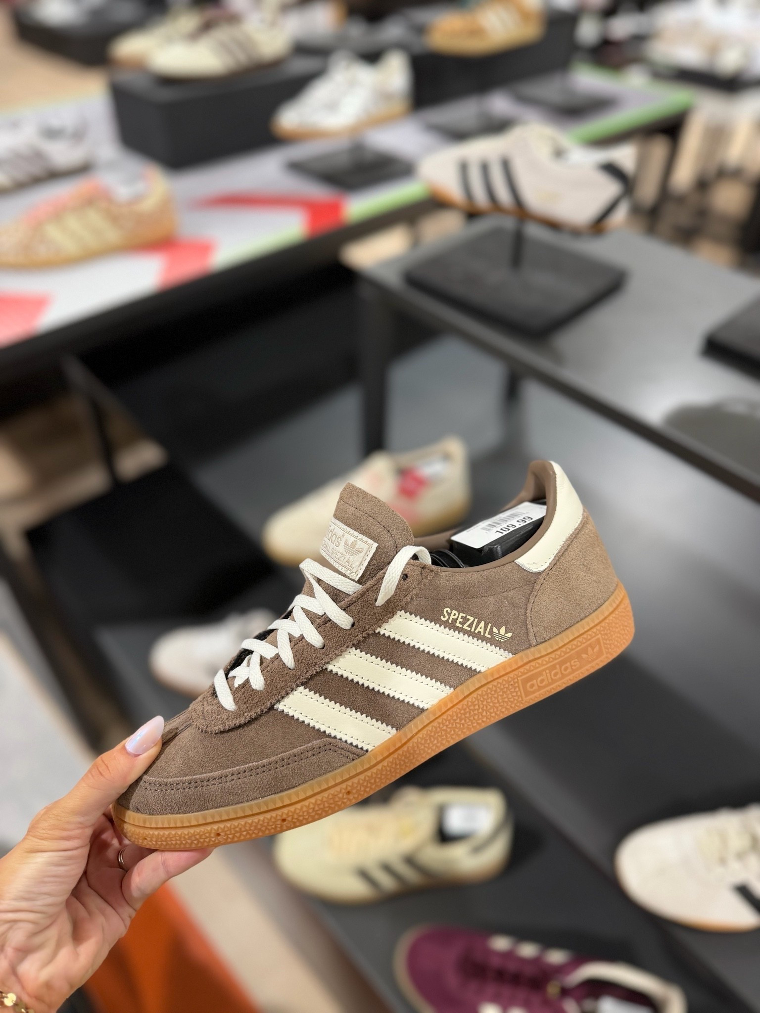 Obsessed with these shoes!! Brown adidas sambas shoes

#LTKmomlife #LTKootd #LTKfitnessgoals