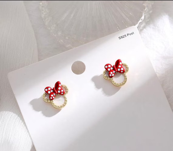 Beautiful Minnie Mouse Stud Earring Golden | Etsy | Etsy (US)