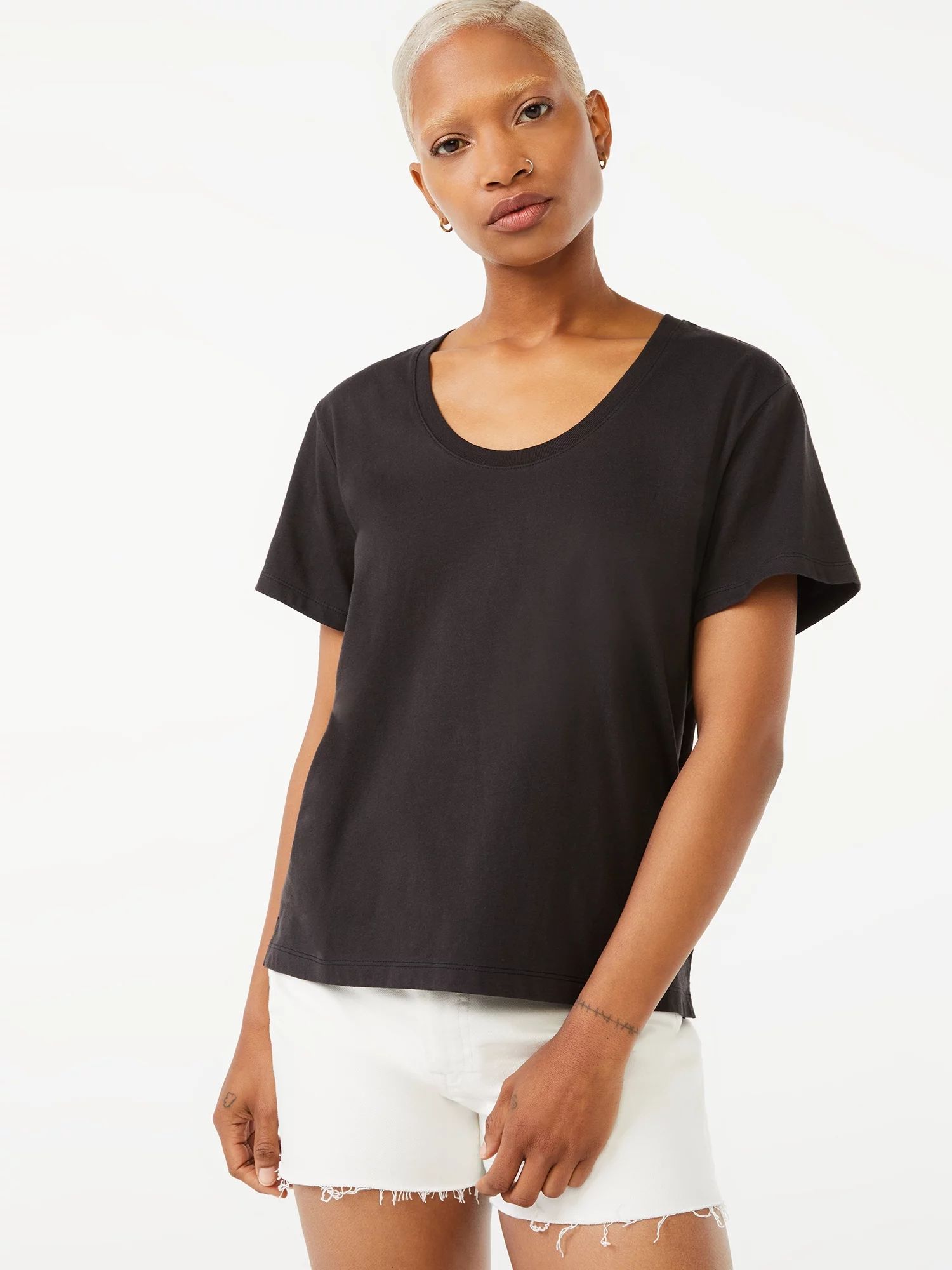 Free Assembly - Free Assembly Women's U-Neck T-Shirt with Short Sleeves - Walmart.com | Walmart (US)