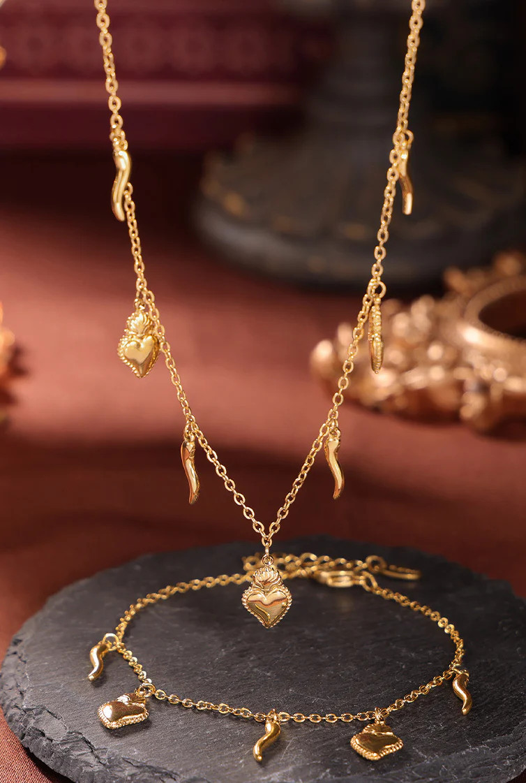 Heart Charm Bracelet and Necklace Set Gold | Casual Chic Boutique