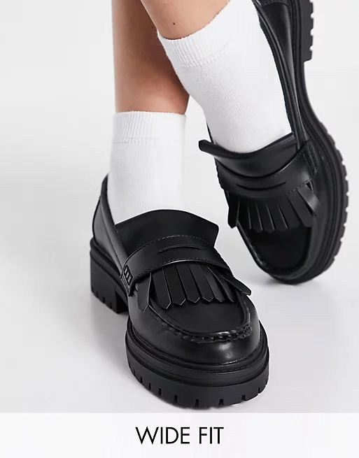 ASOS DESIGN Wide Fit Melon chunky loafers in black | ASOS (Global)