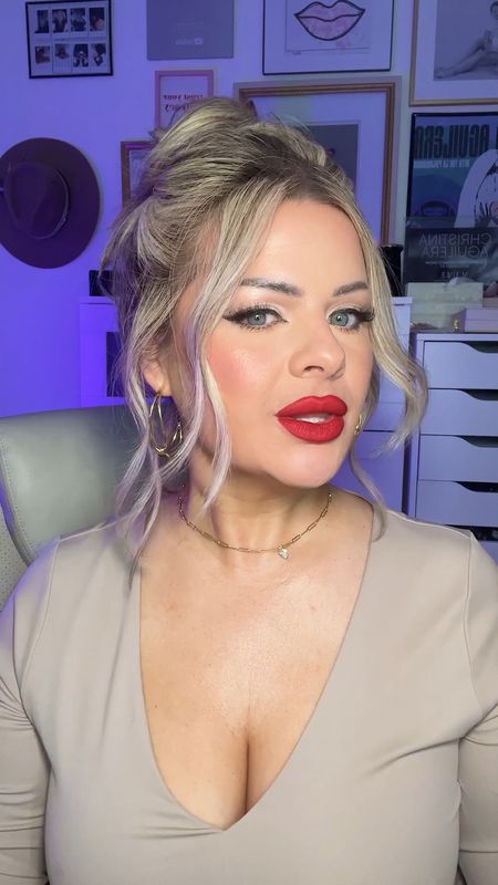 Gwen’s signature red lip is a STUNNER. AND IT WEARS INCREDIBLY 😳 I’m
Shook...

#LTKbeauty