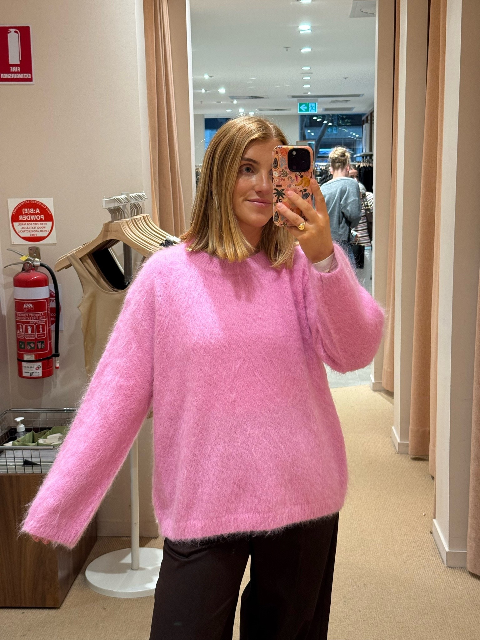 This jumper absolutely came home with me 🩷🩷🩷

#LTKaustralia #LTKwinter #LTKsale