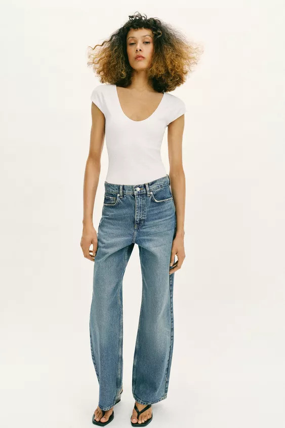 CONTRASTING STRAPPY BODYSUIT | Zara UK