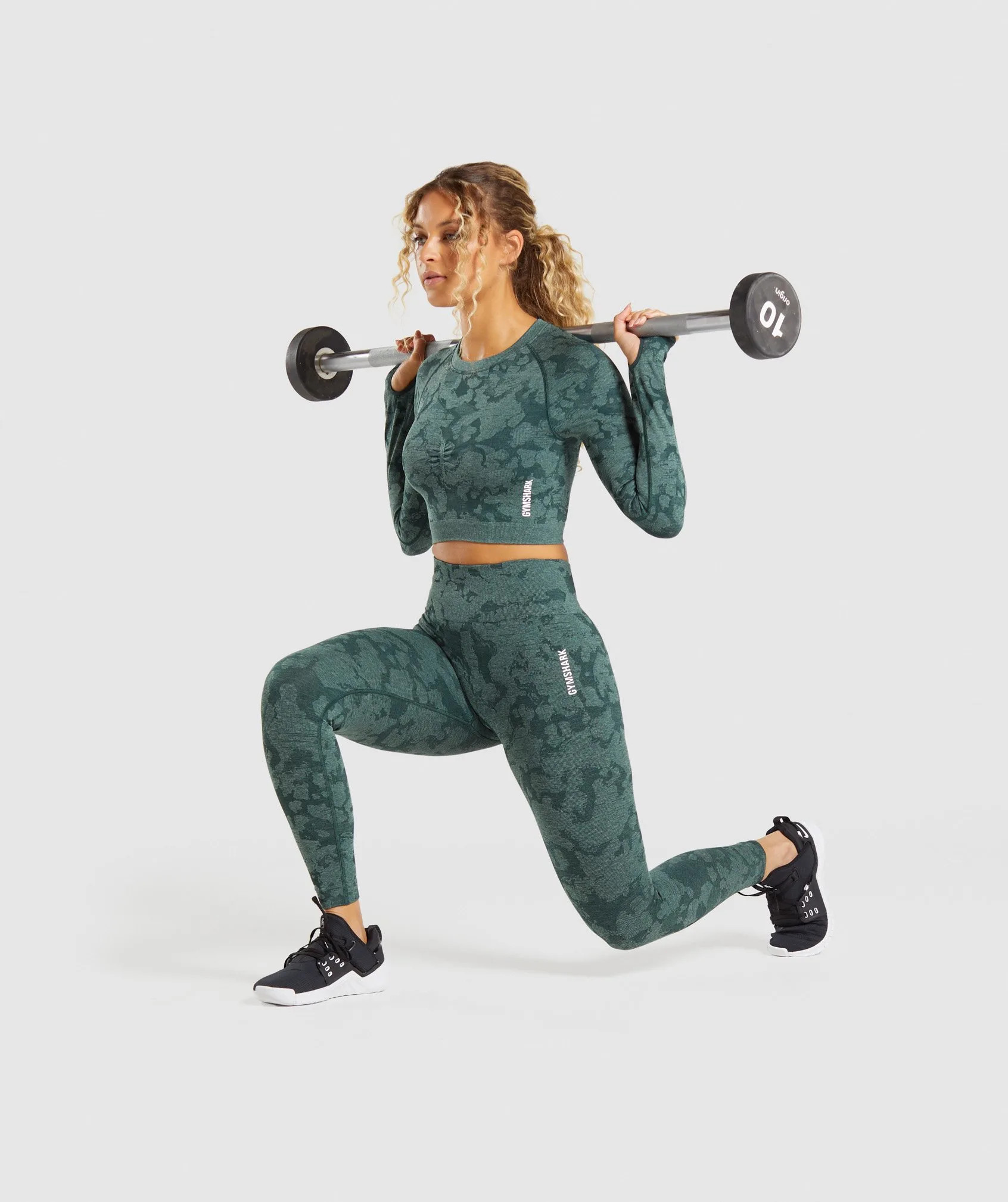 adapt camo seamless long sleeve crop top | Gymshark (Global)