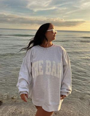 VARSITY SWEATSHIRT LT HEATHER GREY | The Bar