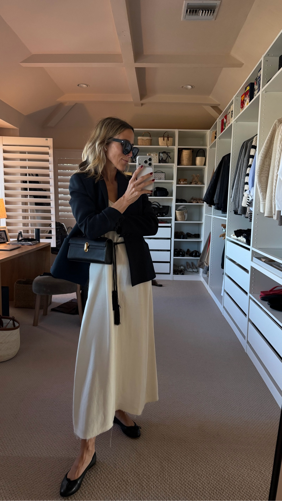 Last minute holiday errands on a Sunday. Blazer is the Dior Bar

#LTKootd #LTKdayinmylife #LTKHoliday