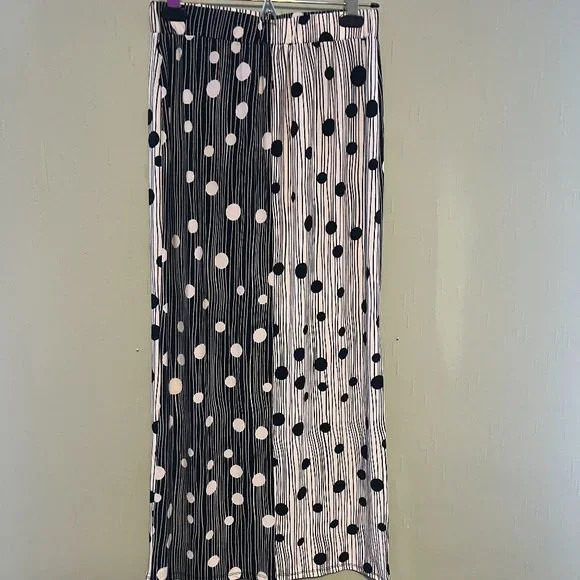 Women's Maxi skirt.  Peck Peck size S.  In like new condition. | Poshmark