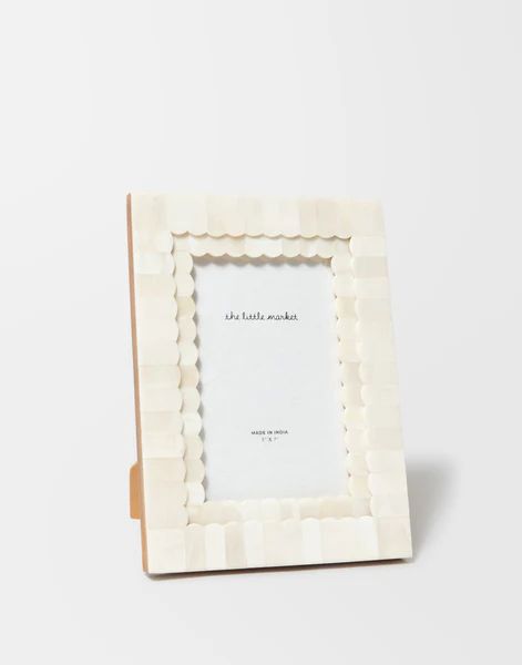 Scalloped Frame | The Little Market