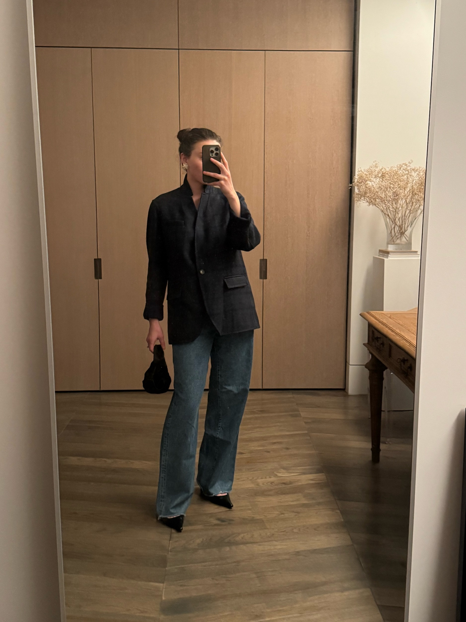 High collar blazer immediately yes 

I sized up in the blazer although it is naturally slightly oversized 

#LTKShoeCrush #LTKItBag #LTKStyleTip