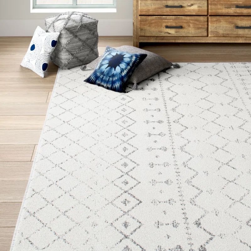 Giannini Geometric Area Rug in Gray | Wayfair North America