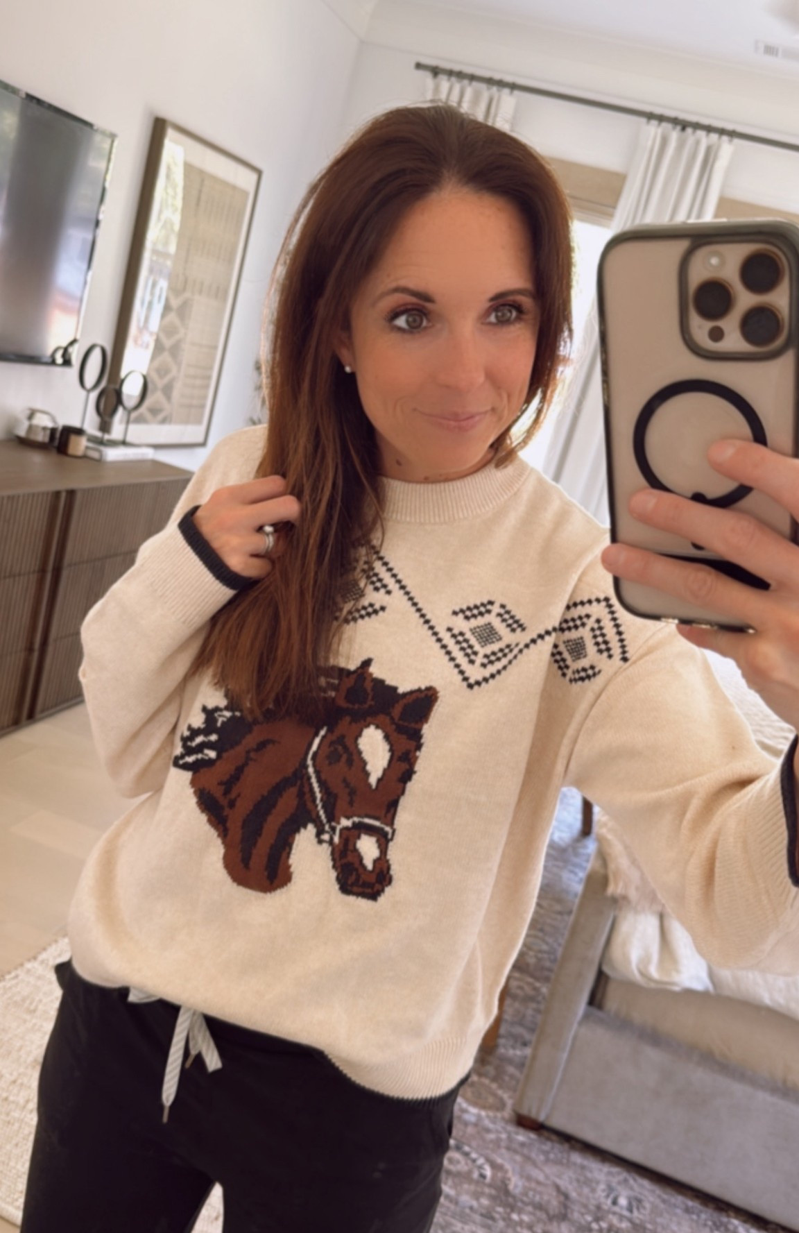 Cutest equestrian horse sweater - perfect for the Fall with jeans or leggings 🍂🐴 It’s on sale right now for 30% off 👏🏻

#LTKFallSale #LTKPets #LTKSaleAlert