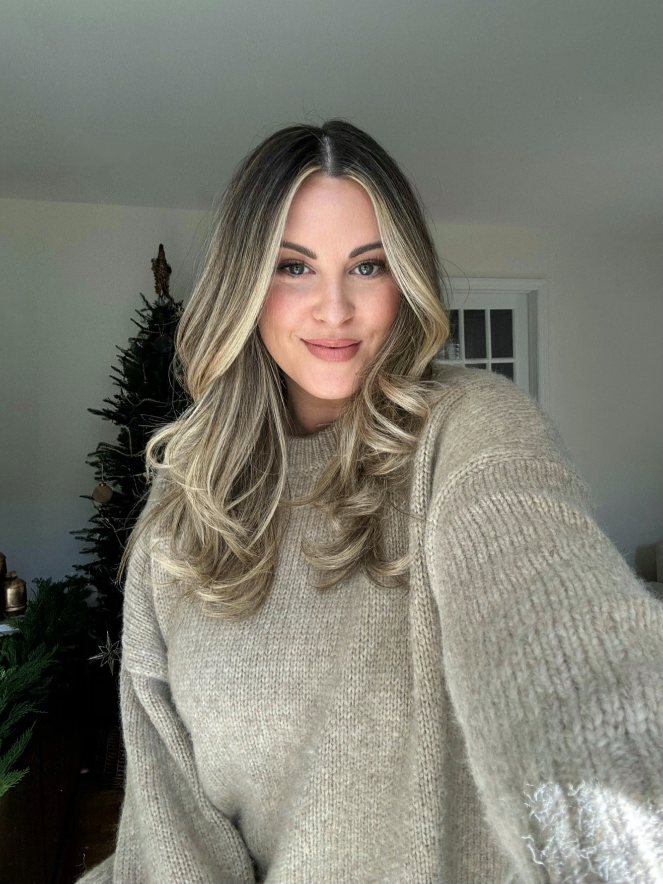 Sephora Sale 2024 〰️ My Everyday Makeup 💄 

Saie tint - Starglow
CC Cream - Fair Light
Concealer - 20B Light
CT Under eye - Fair
Merit blush - Cheeky
Cream bronzer - Bright Side
Dior Palette - Universal
Brows - Med. Brown
Mario Lip - Bronx Baby
Liner 1 - Wherever Walnut
Liner 2 - Naked 2 
Refy Gloss - Rosewood

Sephora sale picks, Sephora savings event, Sephora holiday savings event, Sephora makeup faves, Sephora top picks, Sephora markdowns, beauty sale, makeup sale, everyday makeup routine, daily makeup routine, favorite makeup products, it cosmetics cc cream, cream blush, liquid blush, everyday lipstick, nude lip liner, natural makeup look

#LTKBeauty #LTKSaleAlert #LTKSeasonal