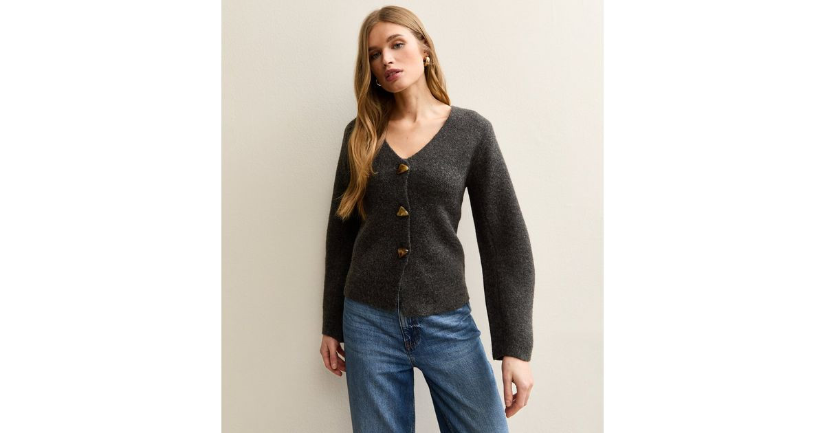 Dark Grey V-Neck Heavyweight Knit Cardigan | New Look | New Look (UK)