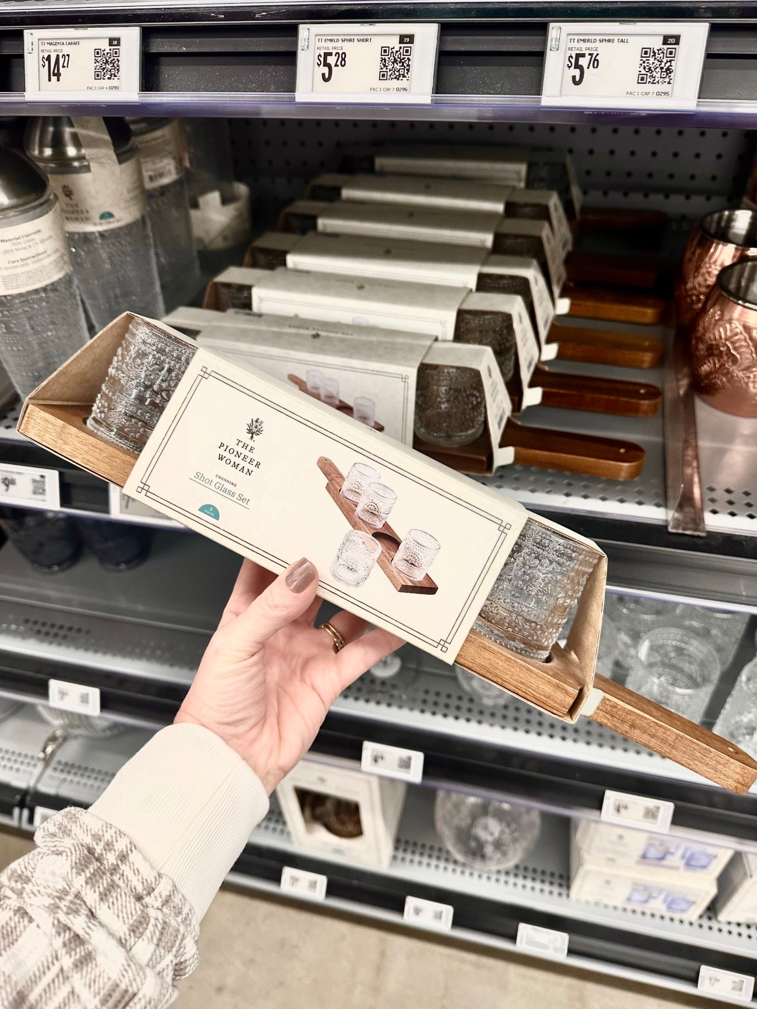 Cutest hosting idea! Little flights of whatever you desire ! Cocktails, mocktails, wine, beer, whatever !

#LTKCyberWeek #LTKGiftGuide #LTKHoliday