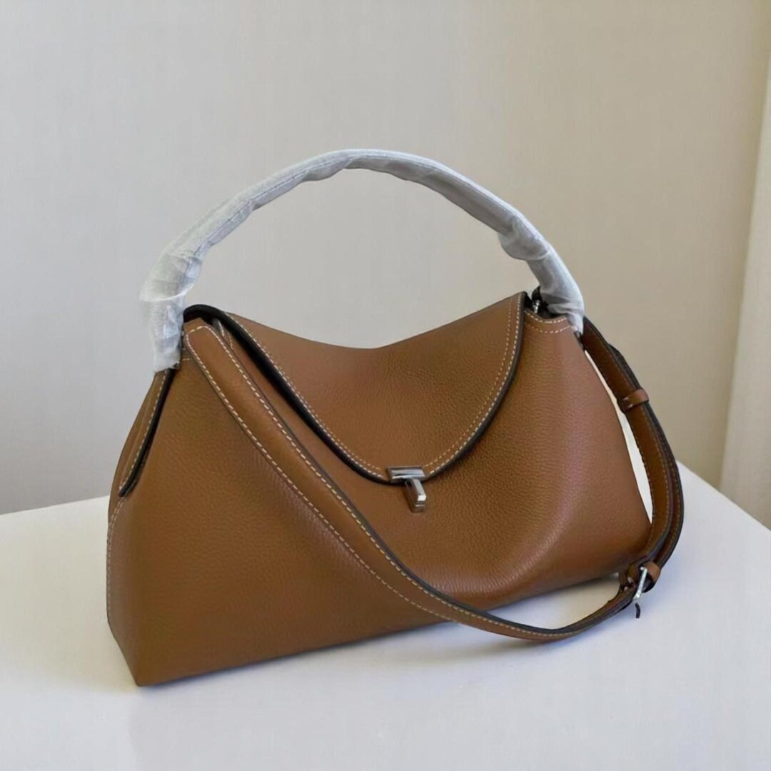 Genuine Leather Crossbody Bag – Handmade T-lock Minimalist Purse, Compact Shoulder Bag for Dail... | Etsy (US)