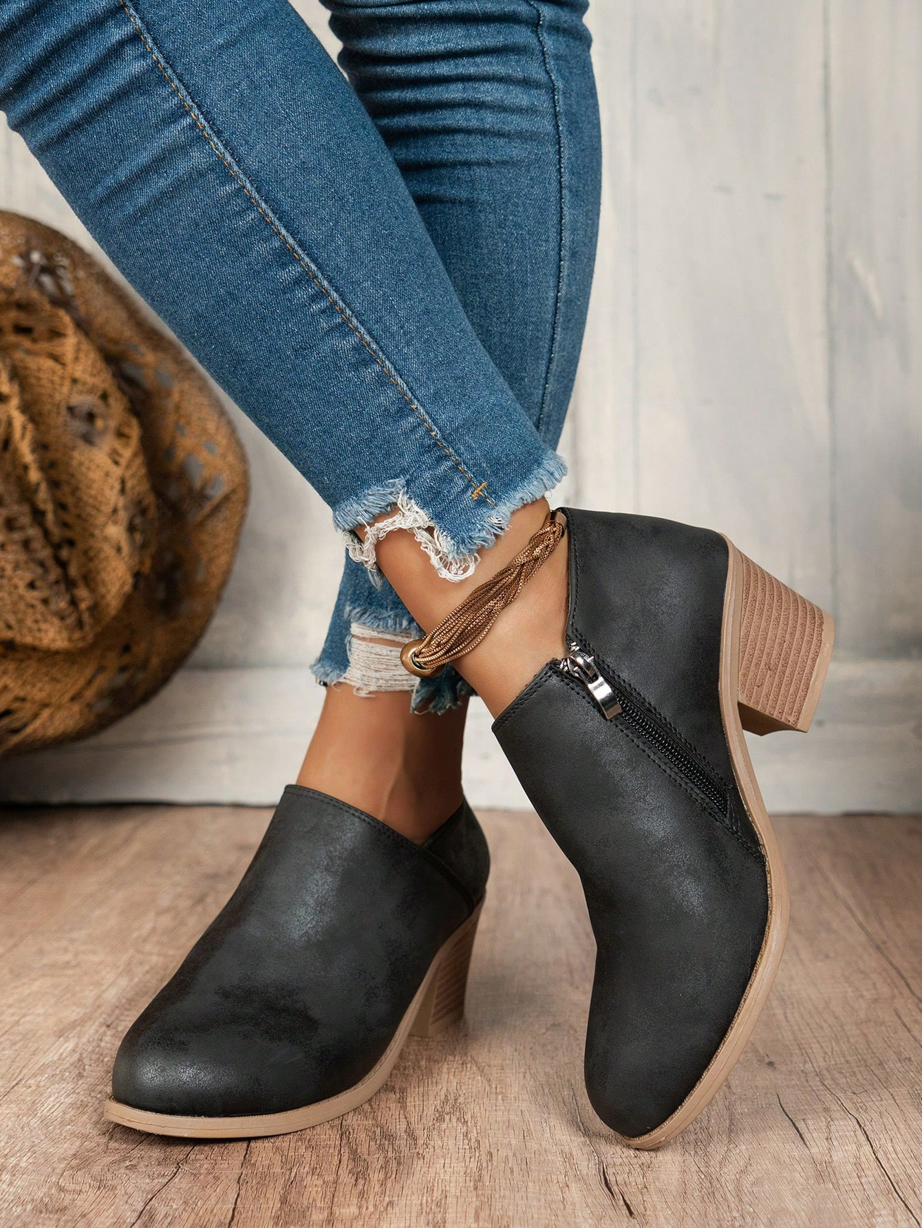 Women's Fashion Chunky Heel Side Zipper Minimalist Casual Ankle Boots & Short Boots, Chunky Heel ... | SHEIN