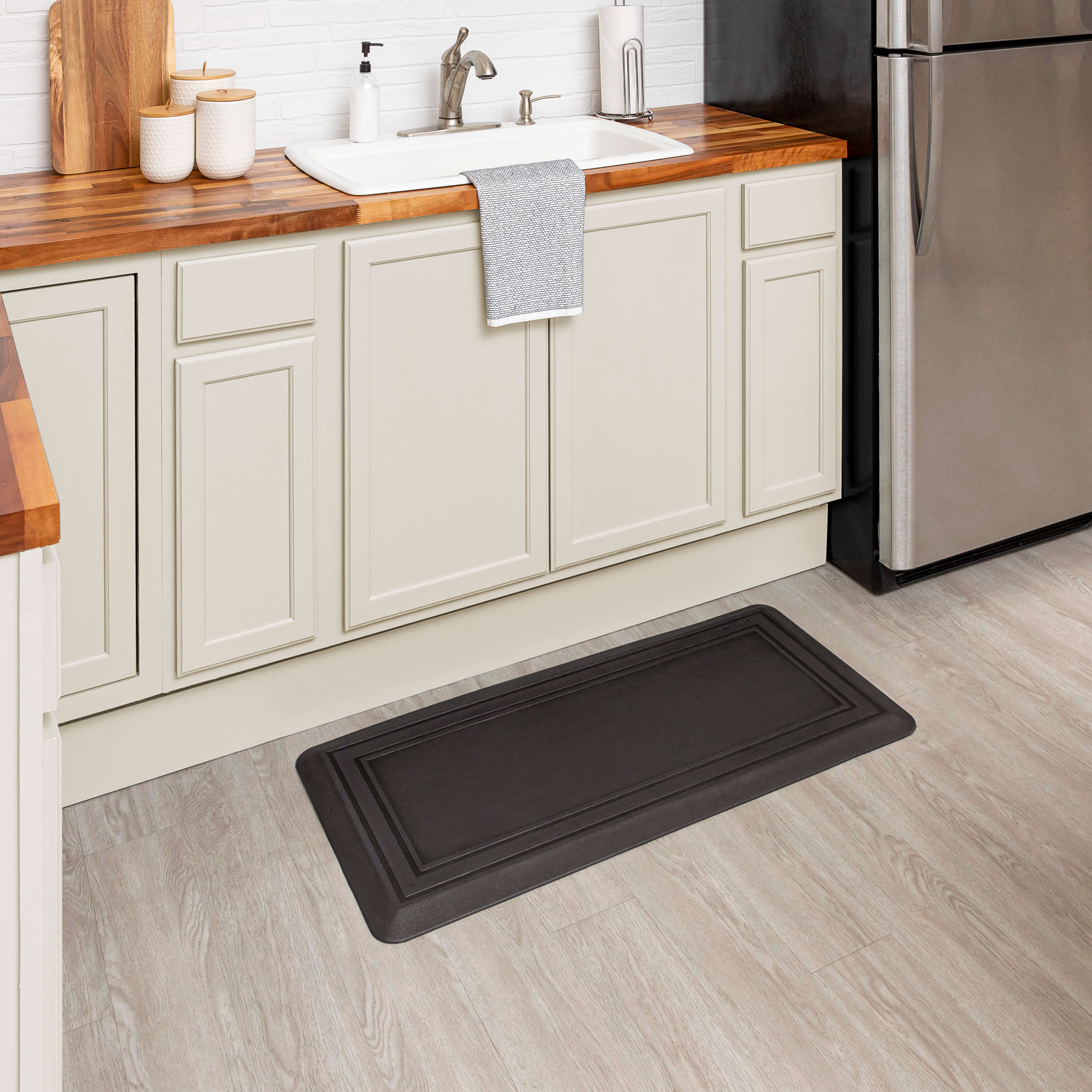 Tempur-Pedic Ultra Comfort Frame Raven 1' 8" X 3' 6" Kitchen Mat | Covered By Rugs